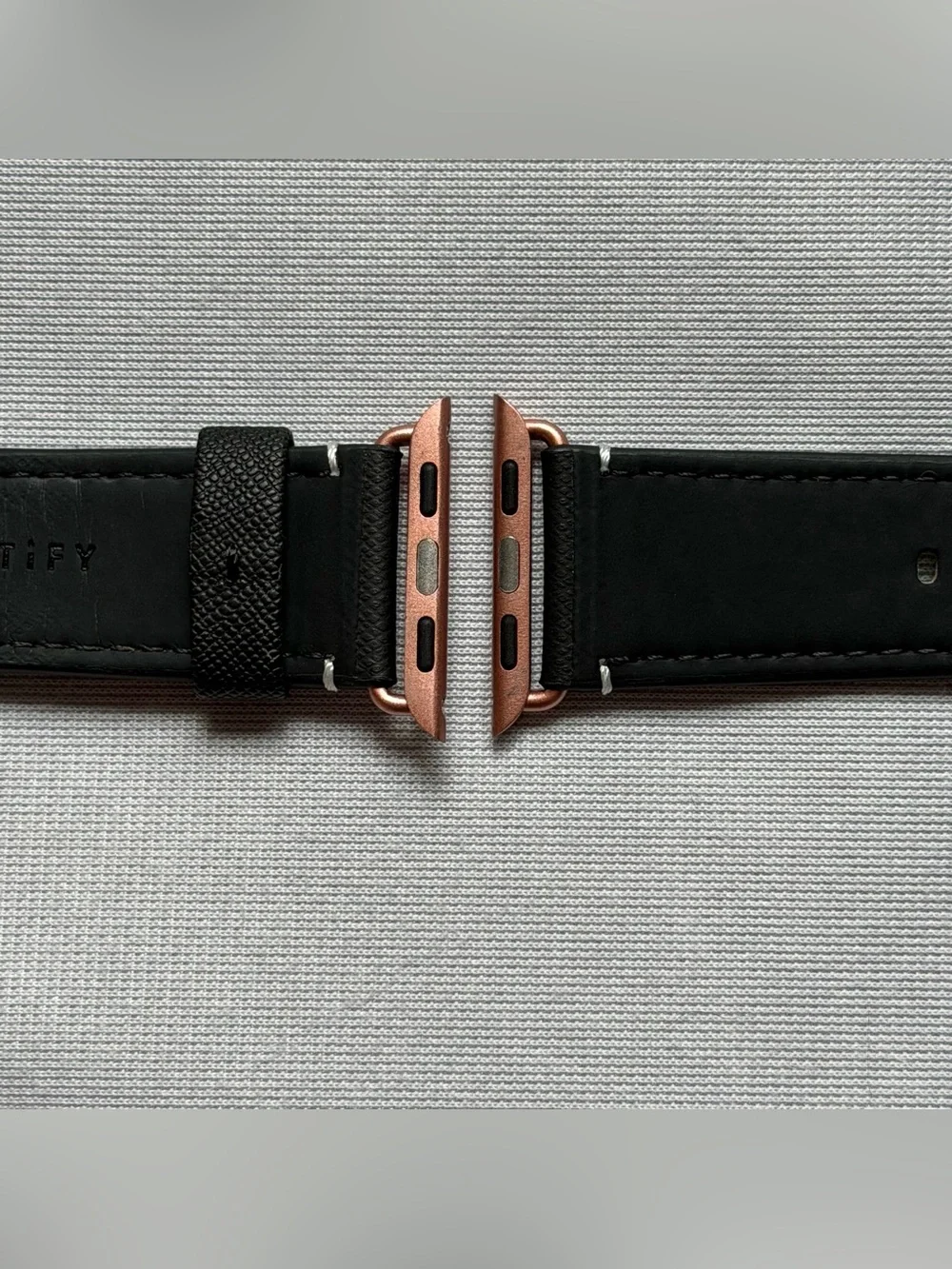 Casetify Saffiano Apple Watchband (compatible with 38/40/41mm)